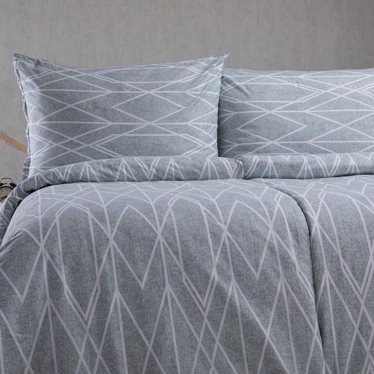 Krepové posteľné obliečky GRAY STRIPES - galéria #3