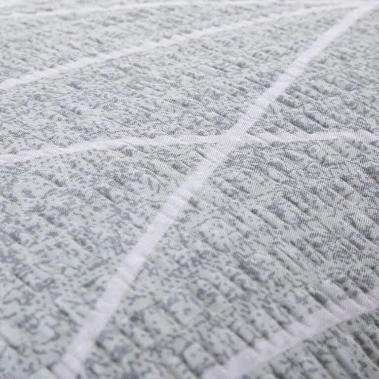 Krepové posteľné obliečky GRAY STRIPES - galéria #2